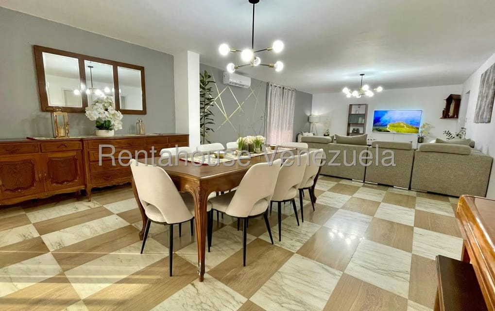 Apartamento (Penthouse) en Venta en La Florida, Distrito Metropolitano - 7