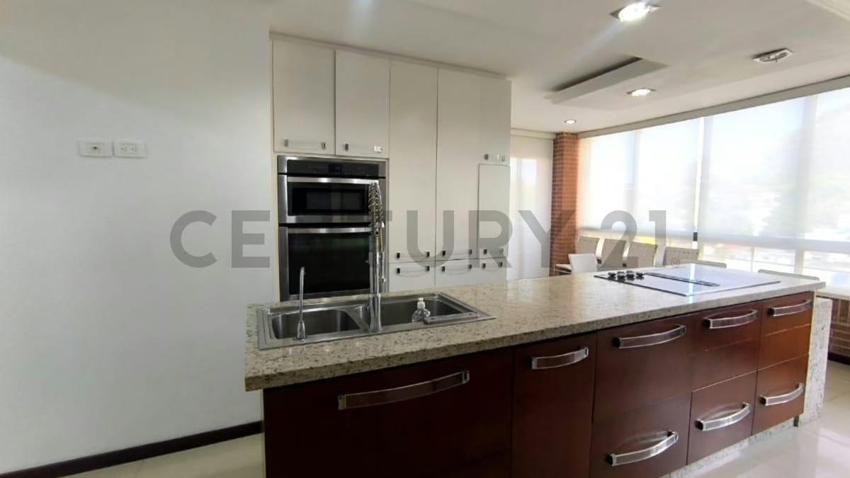 Arrendamiento de Pent House Urbanización Alta Florida - 9