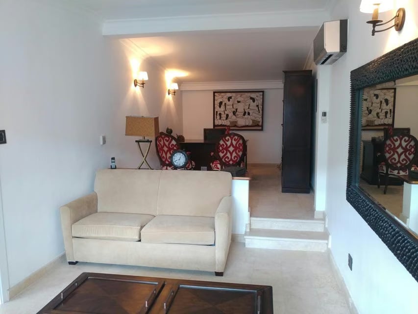 Casa (Multipes Niveles) en Venta en Lomas de Prados del Este, Distrito Metropolitano - 8