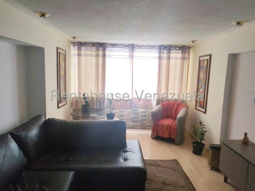 Apartamento (1 Nivel) en Venta en Los Nuevos Teques, Miranda - 16