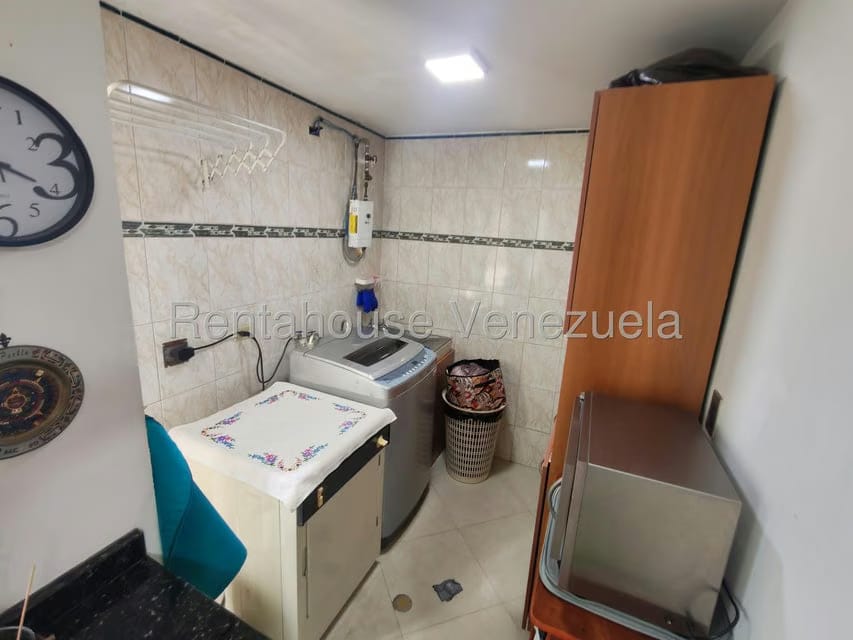 Apartamento (1 Nivel) en Venta en Los Nuevos Teques, Miranda - 25