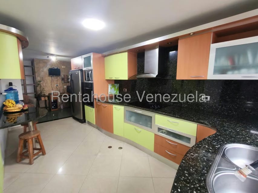 Apartamento (1 Nivel) en Venta en Los Nuevos Teques, Miranda - 27