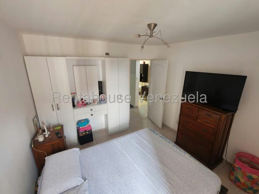 Apartamento (1 Nivel) en Venta en Los Nuevos Teques, Miranda - 39