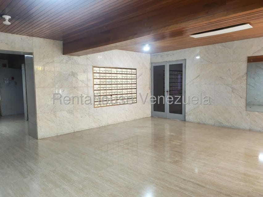 Apartamento (1 Nivel) en Venta en Los Nuevos Teques, Miranda - 5