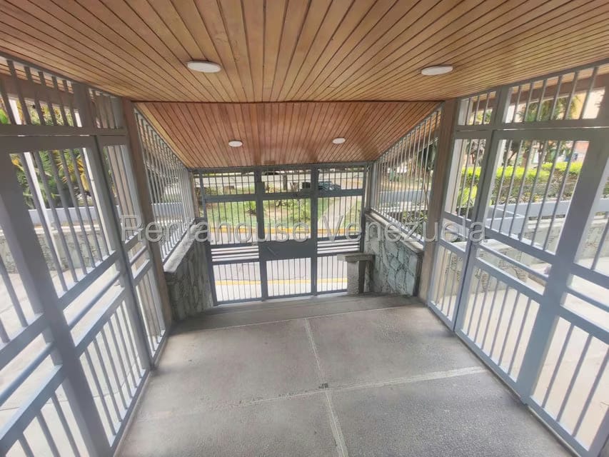 Apartamento (1 Nivel) en Venta en Los Nuevos Teques, Miranda - 49