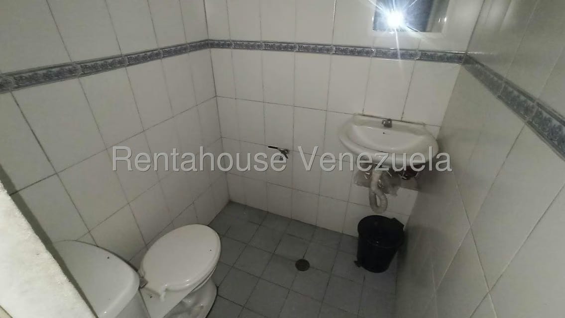 Comercial (Oficina) en Venta en Parroquia Altagracia, Distrito Metropolitano - 11