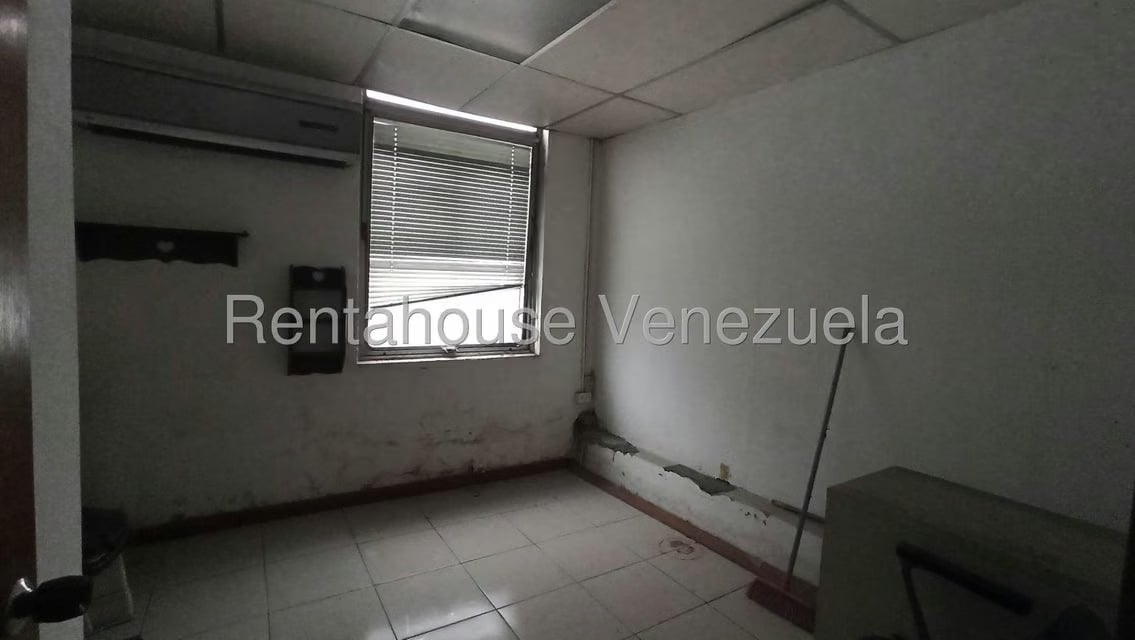 Oficina en Venta en Parroquia Altagracia, Distrito Metropolitano - 12