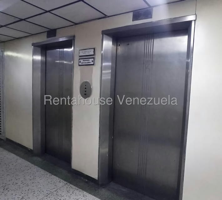 Comercial (Oficina) en Venta en Parroquia Altagracia, Distrito Metropolitano - 13