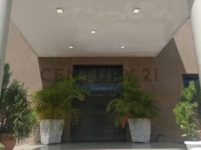 Casa en la Avenida 32 sector Robert Luckert - 2