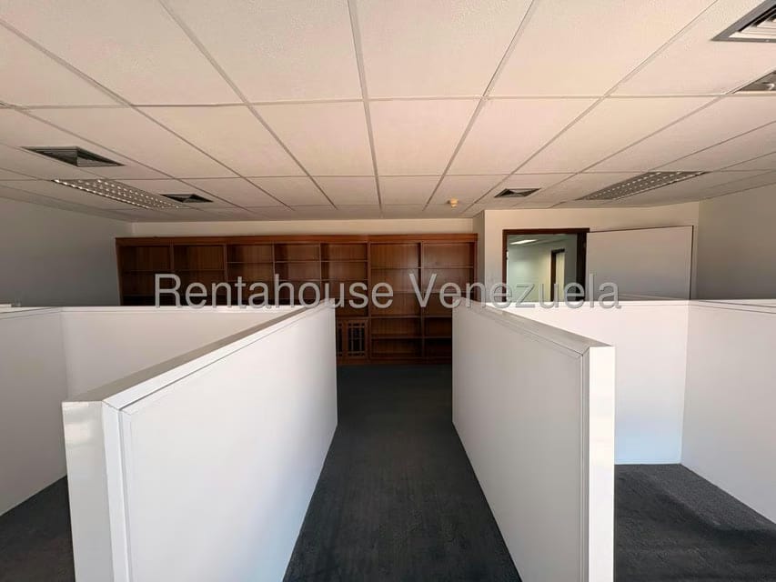 Comercial (Oficina) en Venta en El Milagro, Zulia - 17