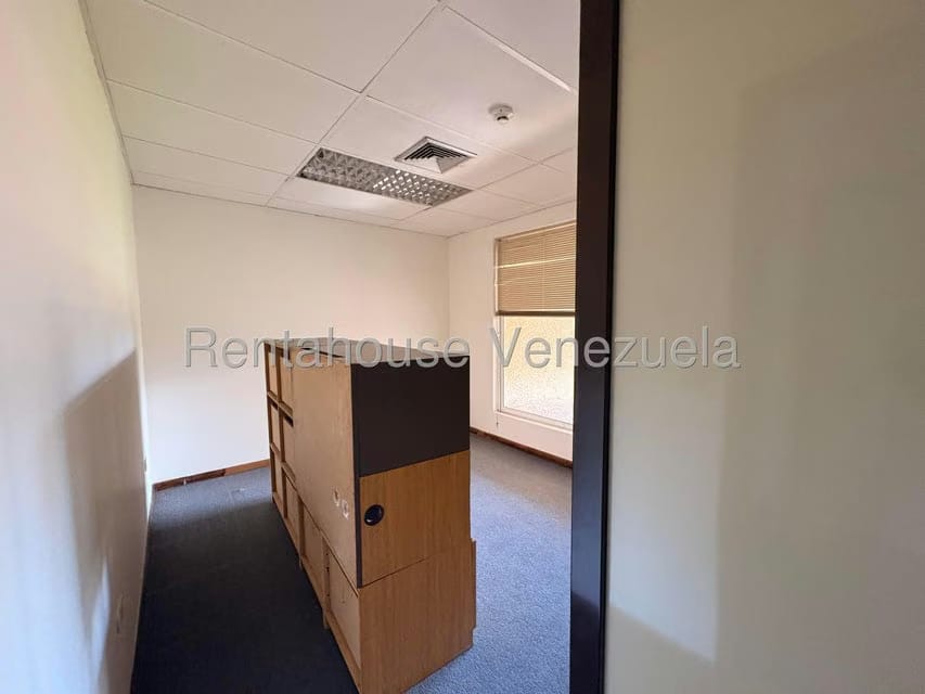 Comercial (Oficina) en Venta en El Milagro, Zulia - 25