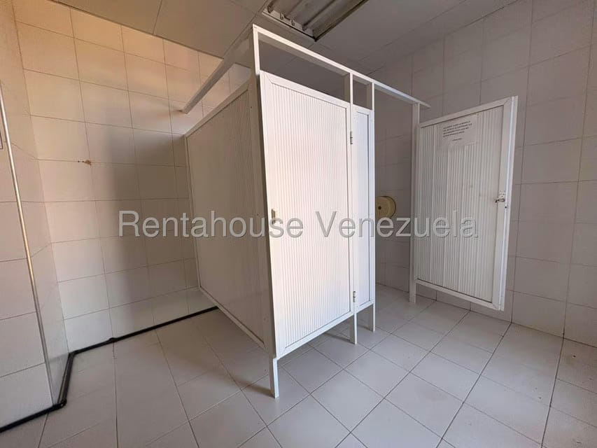 Comercial (Oficina) en Venta en El Milagro, Zulia - 33