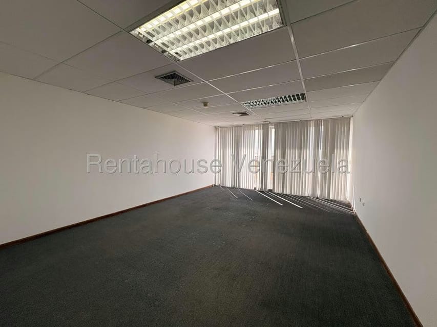 Comercial (Oficina) en Venta en El Milagro, Zulia - 9