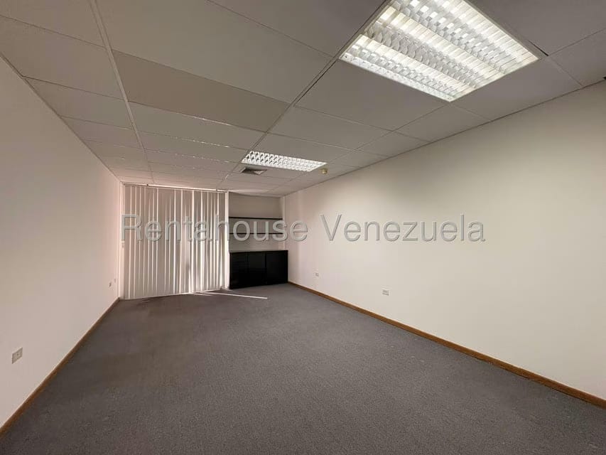Comercial (Oficina) en Venta en El Milagro, Zulia - 10
