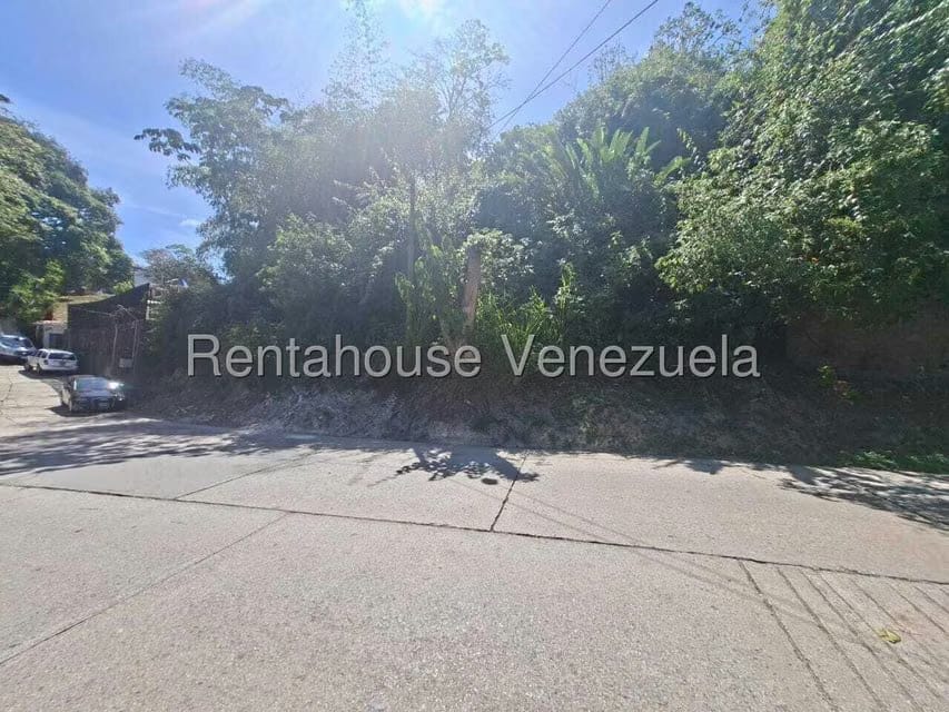 Terreno (Comercial) en Venta en Oripoto, Distrito Metropolitano - 2