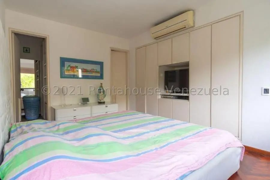 Apartamento en Venta en Sorocaima Caracas - 11