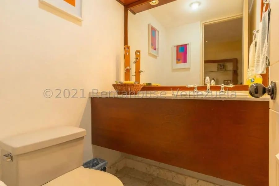 Apartamento en Venta en Sorocaima Caracas - 3