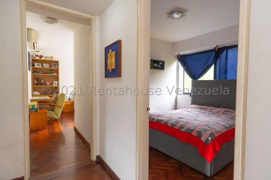 Apartamento en Venta en Sorocaima Caracas - 9