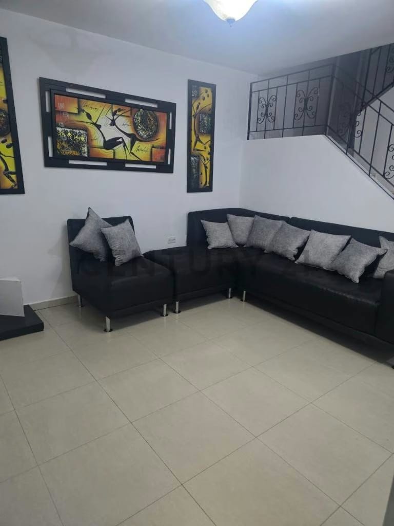 Town house en Venta en CR. VILLAS DEL ESTE-ANACO - 3