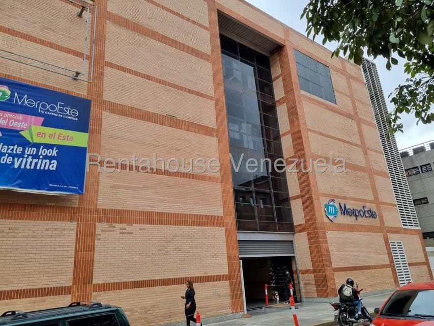 Comercial (Local Comercial) en Venta en Chacao, Distrito Metropolitano - 2