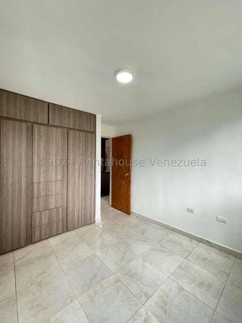 Apartamento (1 Nivel) en Alquiler en La Ciudadela, Aragua - 22
