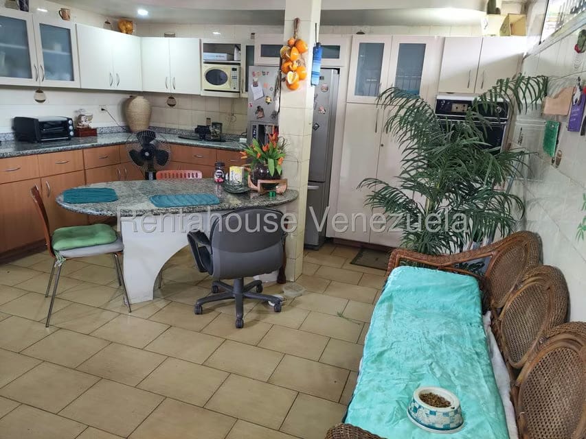 Casa (Multipes Niveles) en Venta en La Trinidad, Distrito Metropolitano - 15