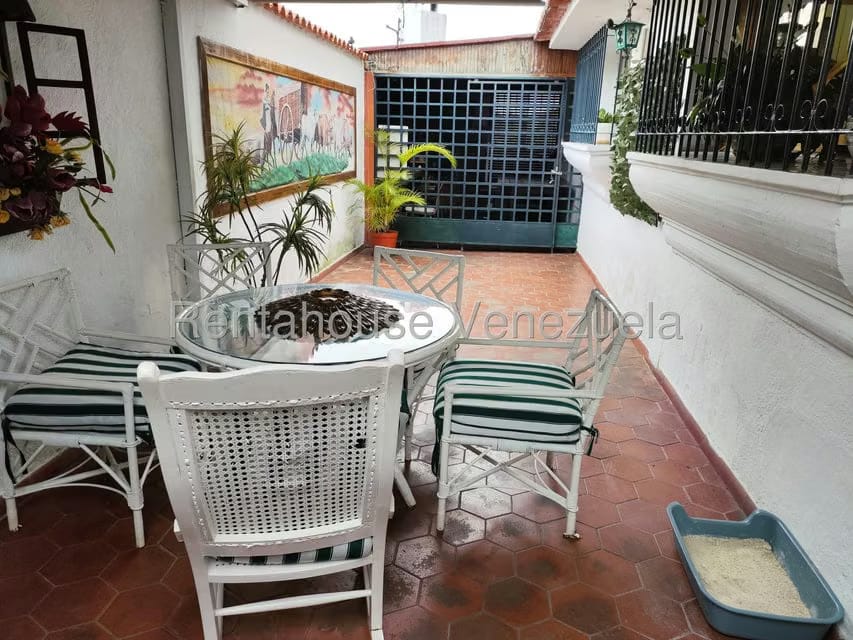 Casa (Multipes Niveles) en Venta en La Trinidad, Distrito Metropolitano - 21