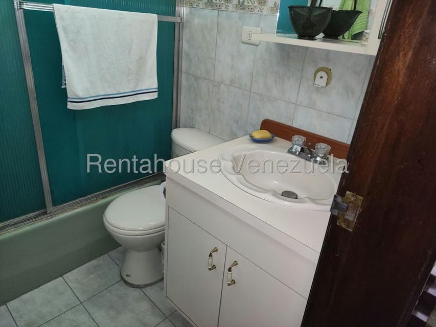 Casa (Multipes Niveles) en Venta en La Trinidad, Distrito Metropolitano - 34