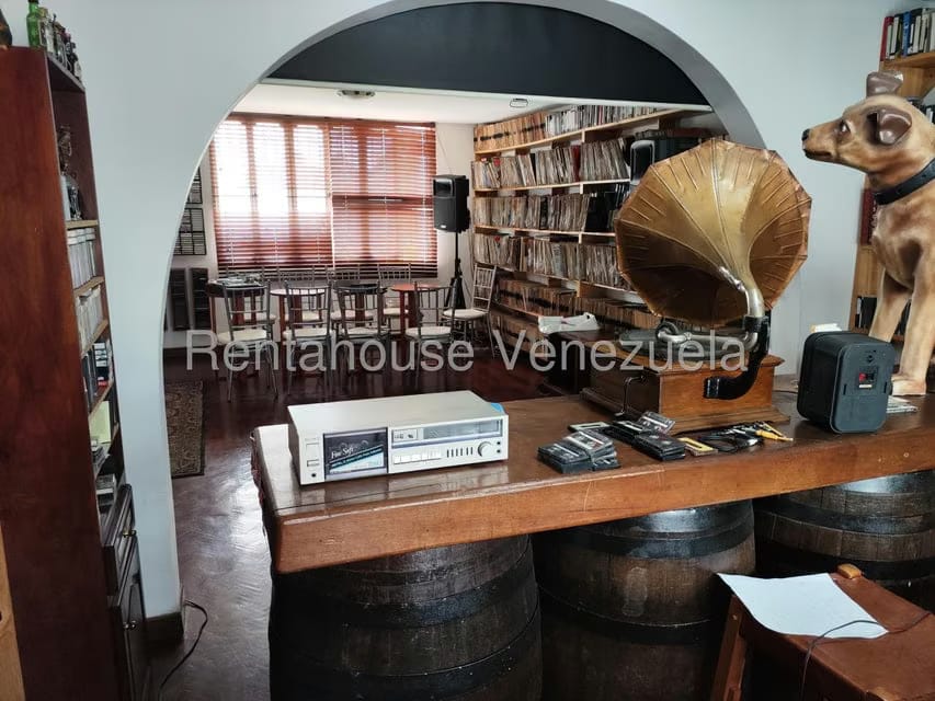 Casa (Multipes Niveles) en Venta en La Trinidad, Distrito Metropolitano - 5