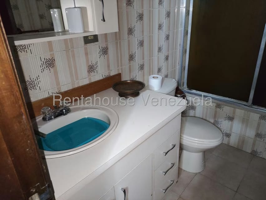 Casa (Multipes Niveles) en Venta en La Trinidad, Distrito Metropolitano - 41