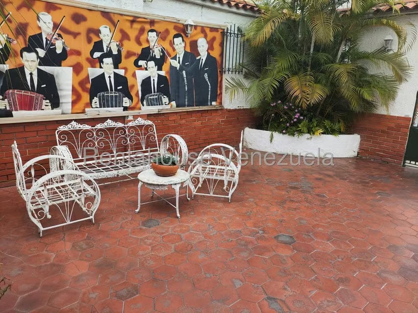 Casa (Multipes Niveles) en Venta en La Trinidad, Distrito Metropolitano - 43