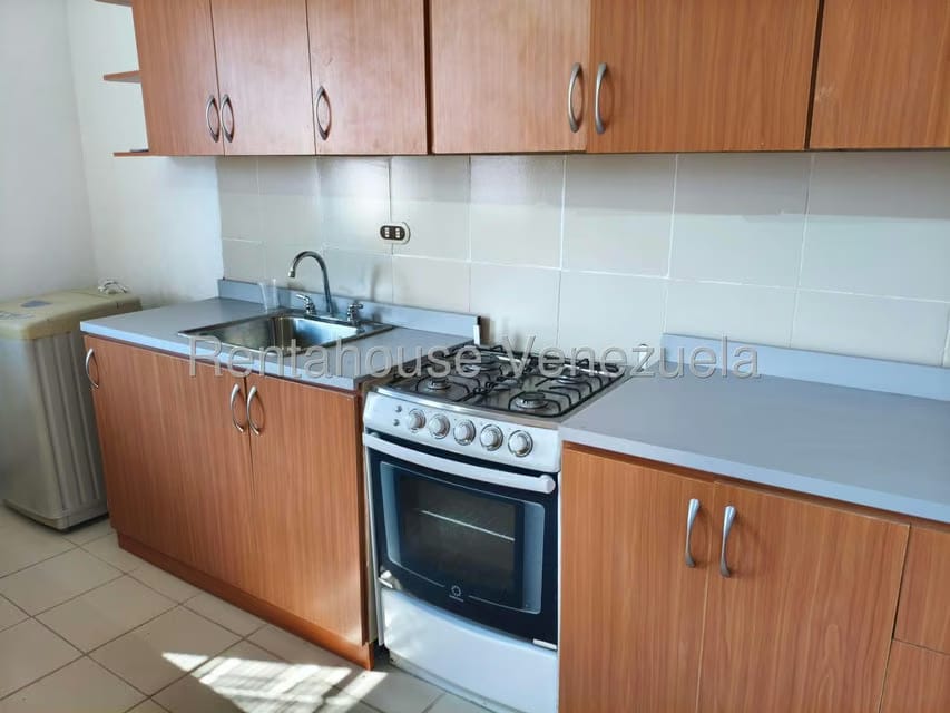 Casa (Multipes Niveles) en Venta en La Trinidad, Distrito Metropolitano - 48