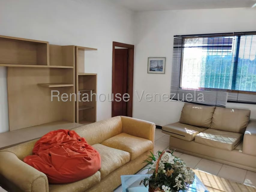 Casa (Multipes Niveles) en Venta en La Trinidad, Distrito Metropolitano - 51