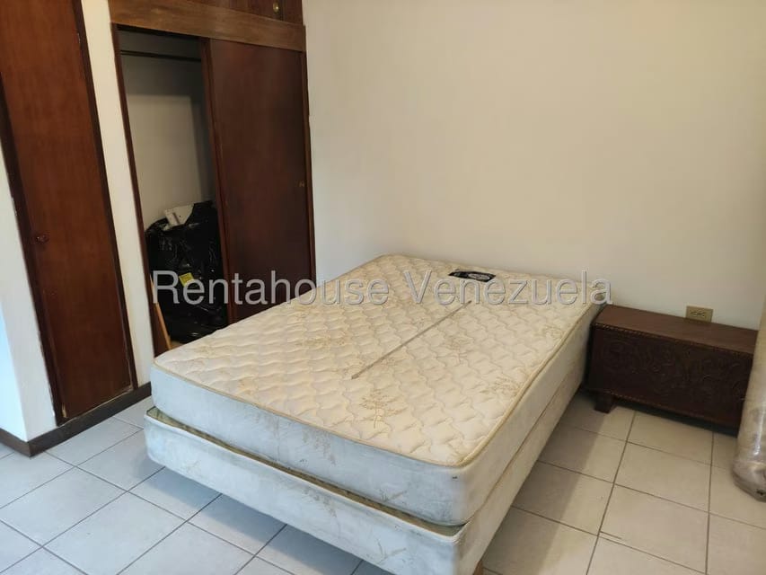 Casa (Multipes Niveles) en Venta en La Trinidad, Distrito Metropolitano - 57