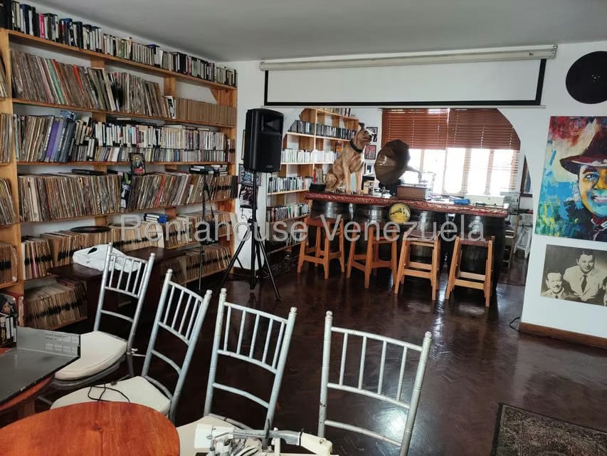 Casa (Multipes Niveles) en Venta en La Trinidad, Distrito Metropolitano - 7