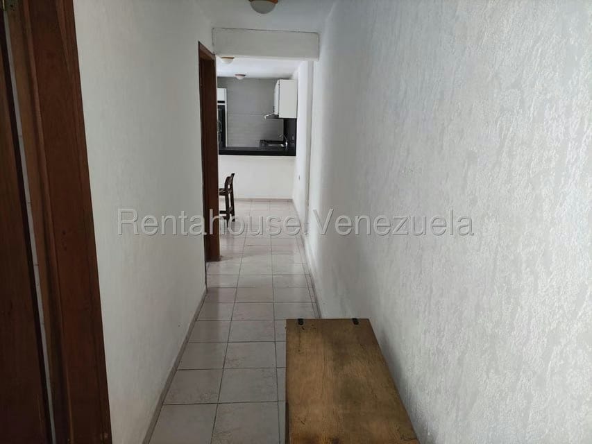 Casa (Multipes Niveles) en Venta en La Trinidad, Distrito Metropolitano - 69