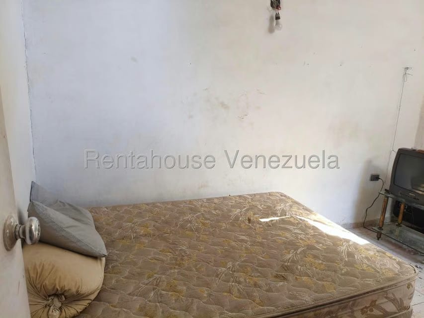 Casa (Multipes Niveles) en Venta en La Trinidad, Distrito Metropolitano - 82