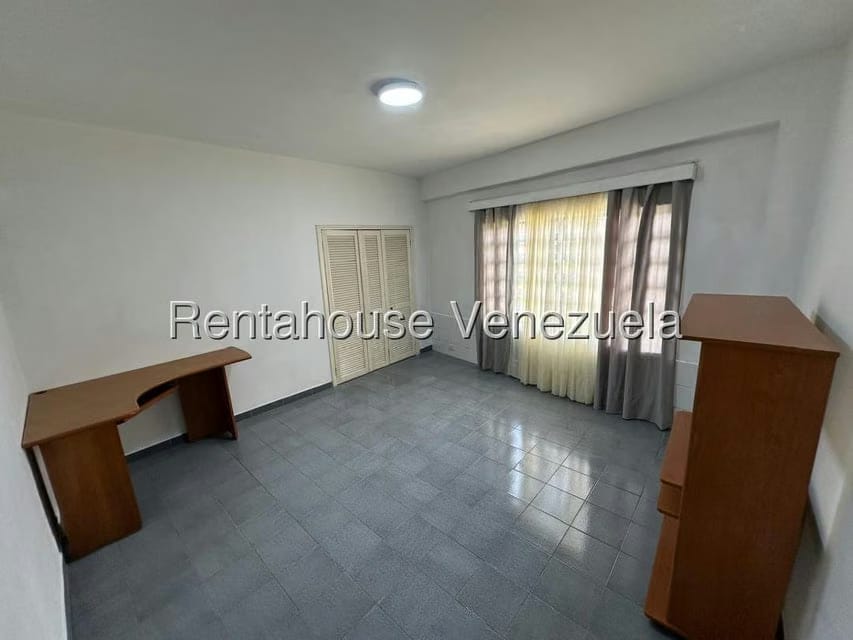 Anexo (1 Nivel) en Alquiler en Horizonte, Distrito Metropolitano - 12