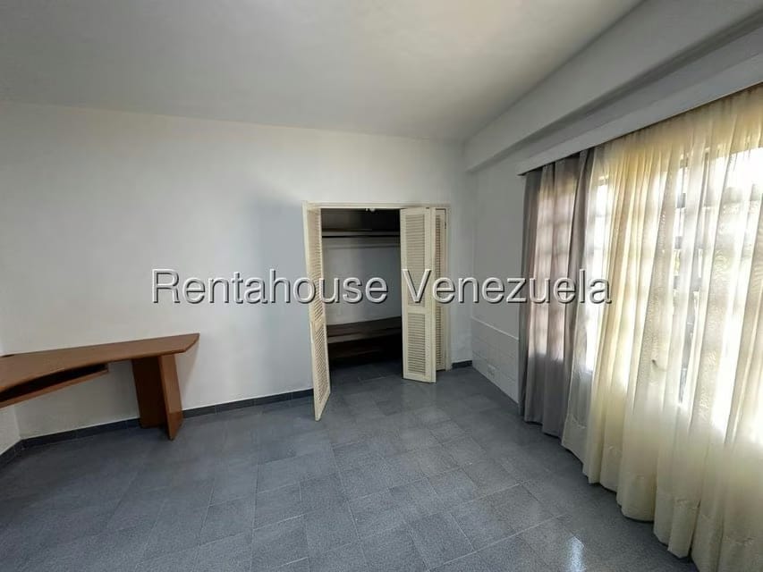 Anexo (1 Nivel) en Alquiler en Horizonte, Distrito Metropolitano - 13