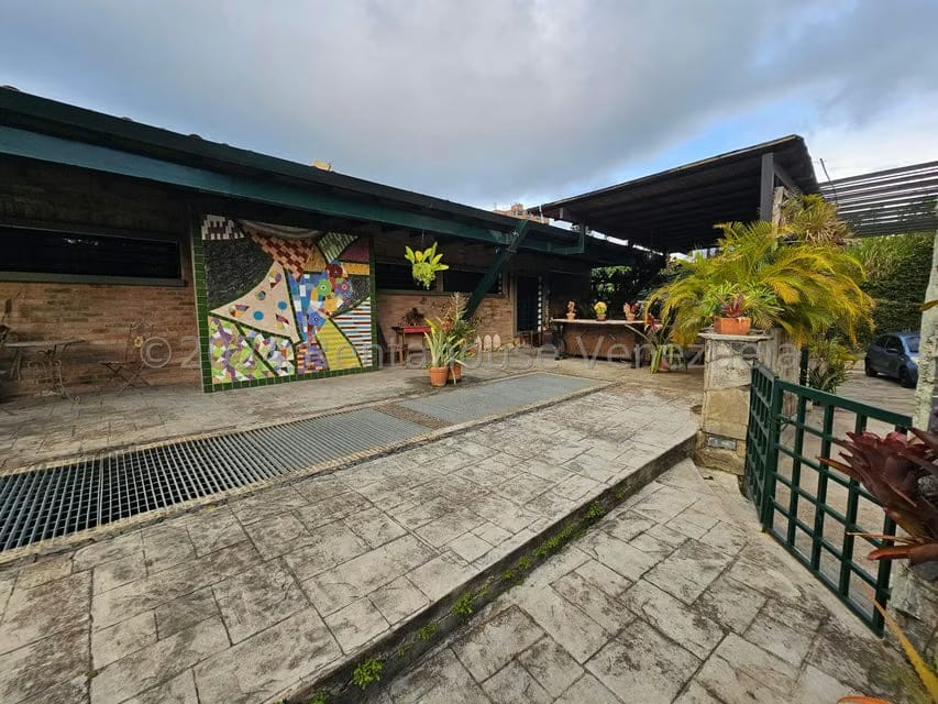 Casa (Multipes Niveles) en Venta en El Hatillo, Distrito Metropolitano - 2