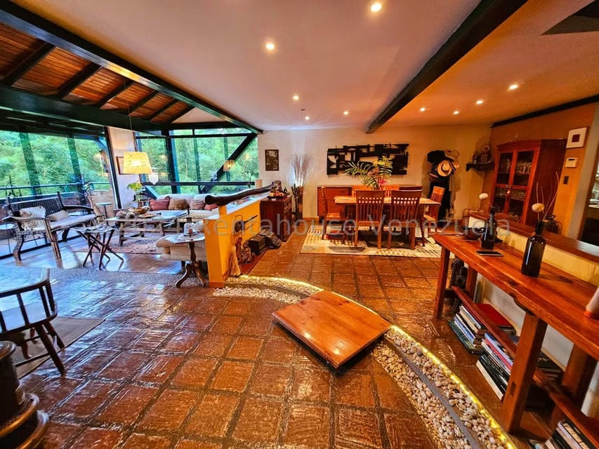 Casa (Multipes Niveles) en Venta en El Hatillo, Distrito Metropolitano - 24