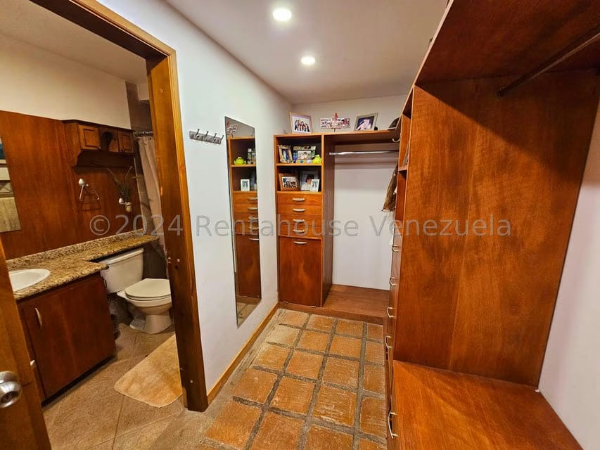 Casa (Multipes Niveles) en Venta en El Hatillo, Distrito Metropolitano - 44