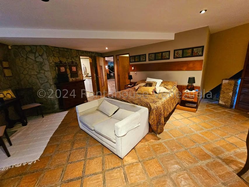 Casa (Multipes Niveles) en Venta en El Hatillo, Distrito Metropolitano - 52