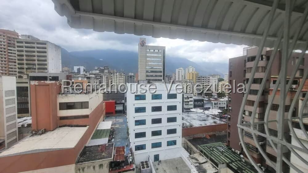 Apartamento (1 Nivel) en Alquiler en Bello Monte, Distrito Metropolitano - 14