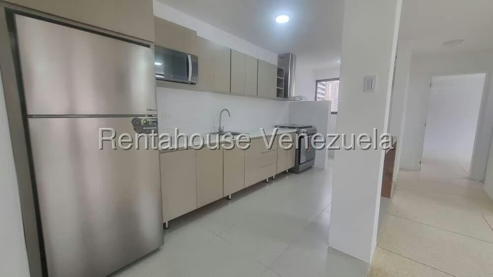 Apartamento (1 Nivel) en Alquiler en Bello Monte, Distrito Metropolitano - 5