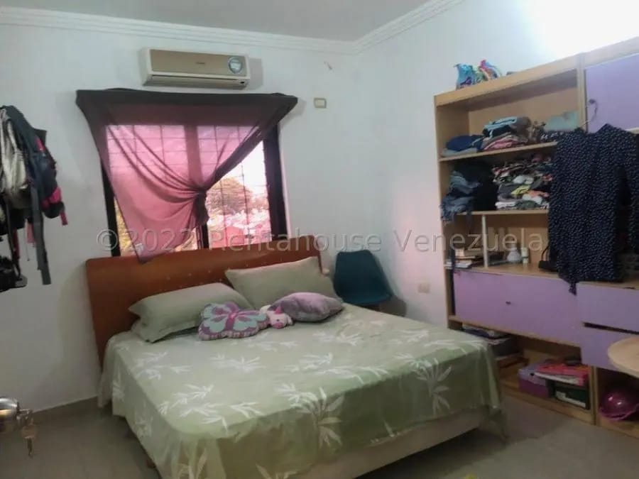 Casa en Venta en Valles de Camoruco Valencia Carabobo Valencia - 23