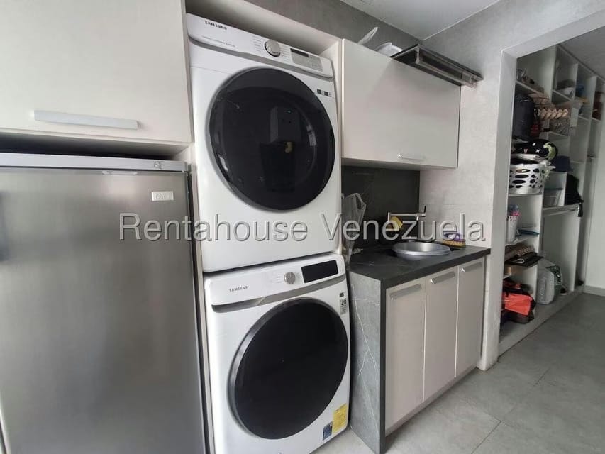 Townhouse (Duplex) en Venta en Playa el Angel, Nueva Esparta - 16