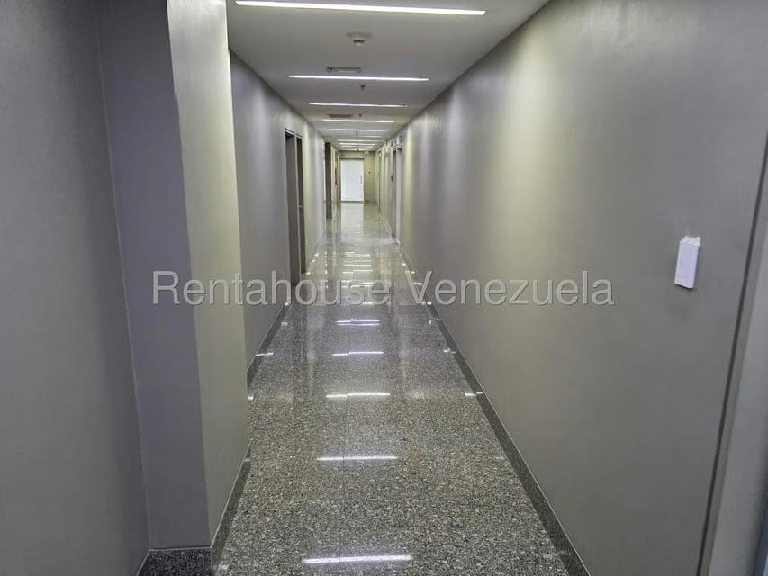 Comercial (Oficina) en Alquiler en Las Mercedes, Distrito Metropolitano - 12