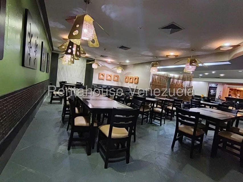 Comercial (Local Comercial) en Alquiler en Centro, Distrito Metropolitano - 5