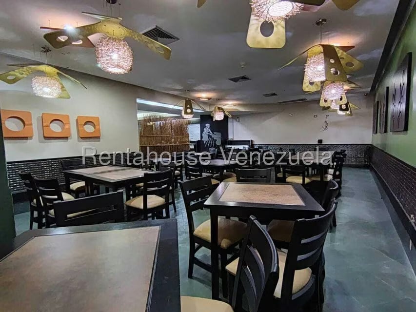 Comercial (Local Comercial) en Alquiler en Centro, Distrito Metropolitano - 6
